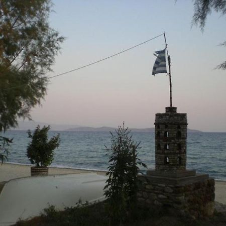 Eleni Rooms Develiki Ierissos Exterior foto