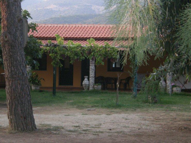 Eleni Rooms Develiki Ierissos Exterior foto