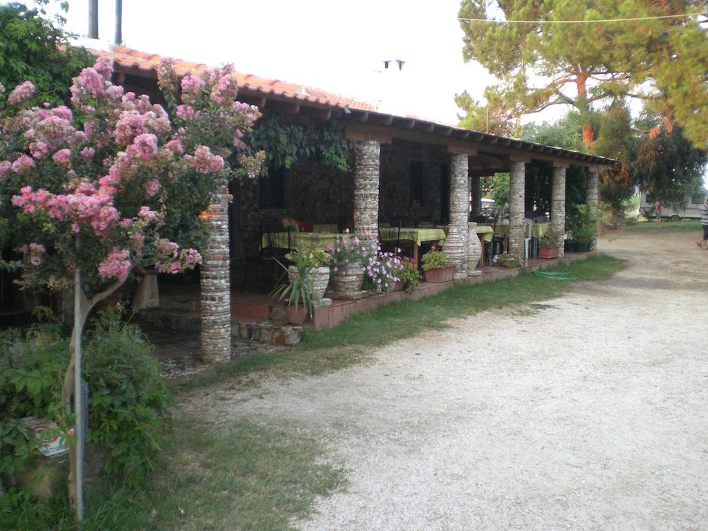 Eleni Rooms Develiki Ierissos Exterior foto